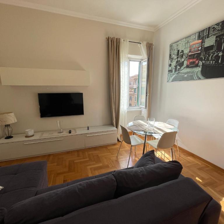A due passi da San Pietro - Two-Bedroom Apartment - 14