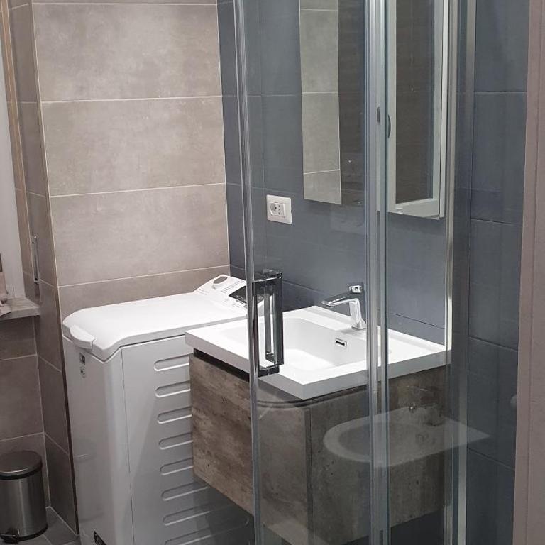 Torino Porta Susa, Politecnico, metro Bernini juventus stadium centro - One-Bedroom Apartment - 21