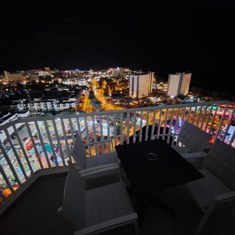 Panoramic Floor - Las Americas - Apartamento de 2 dormitorios - 56
