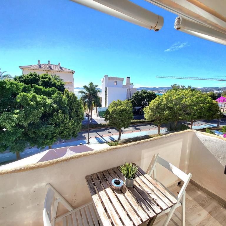 Beach Bungalow Port,free parking - Apartamento Dúplex - 5