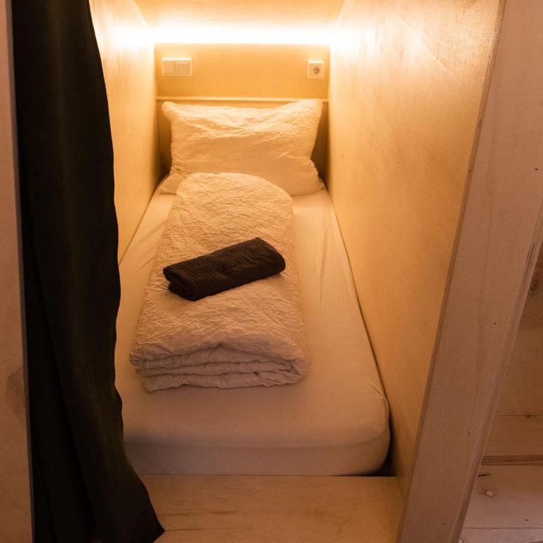 Montagu Hostel & Bar - Einzelbett im gemischten Schlafsaal mit 6 Betten - 4
