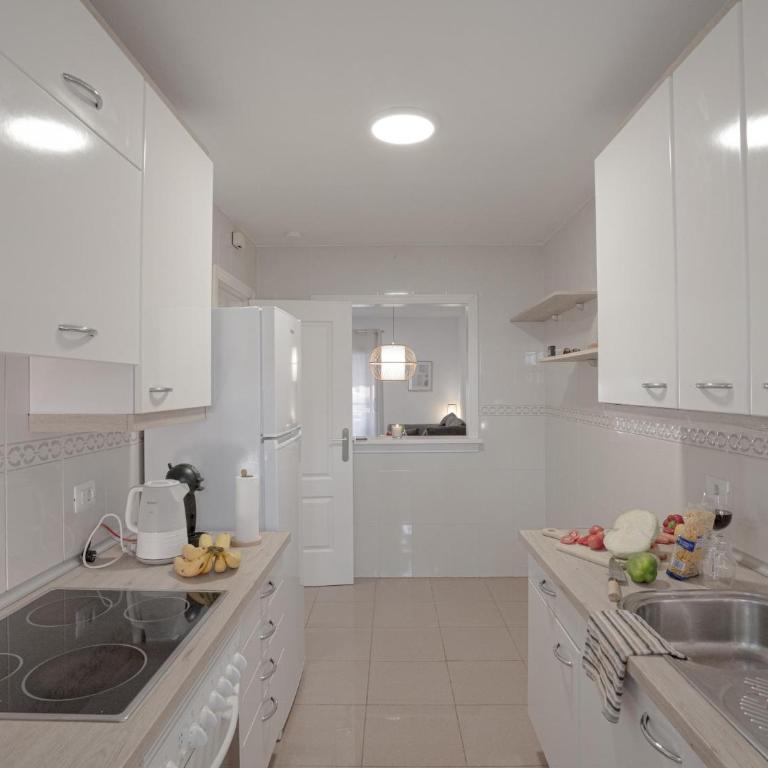 1 Bellamar bright apartment La Caleta - Apartamento - 11