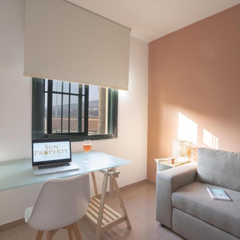 1 Bellamar bright apartment La Caleta - Apartamento - 12