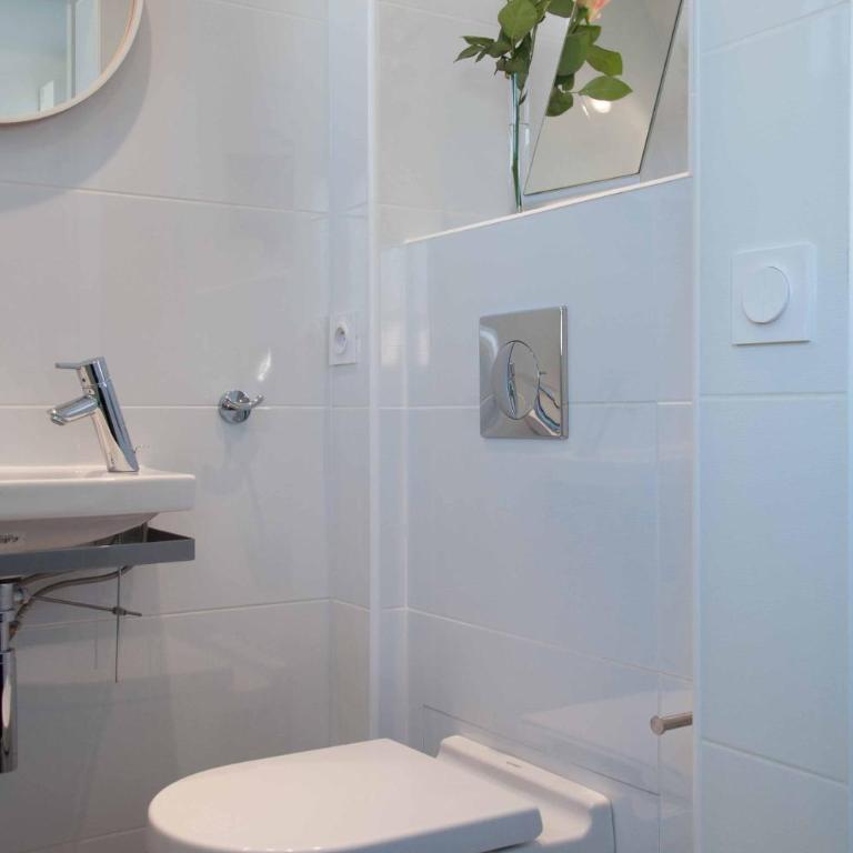 Résidence MANDARINIERS Cannes - Three-Bedroom Apartment 41B - 33