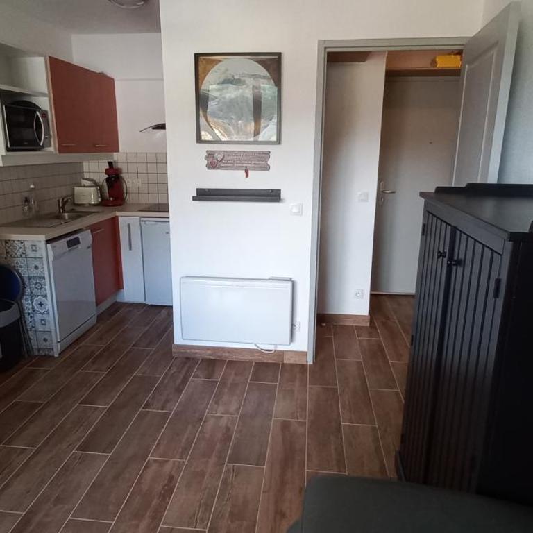 Appartement - bat A - Puy Saint Vincent 1800 - 4 personnes - Apartamento de 2 dormitorios - 6