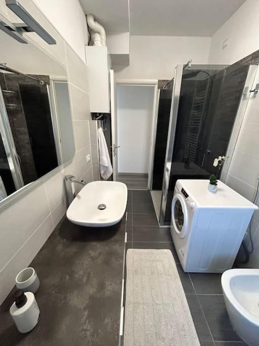 Da Rosa - Two-Bedroom Apartment - 17