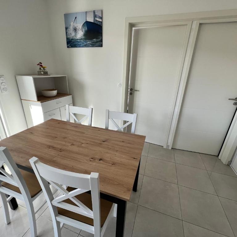 APPT 4 personnes TRIBORD - One-Bedroom Apartment - 2