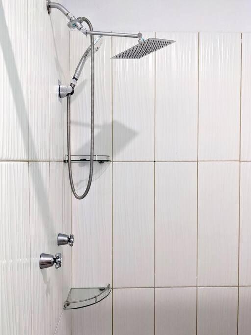 2BR -Water at Mikasa- Fast WIFI, King beds, AC, Near beach, Pool - Apartamento de 2 dormitorios - 15