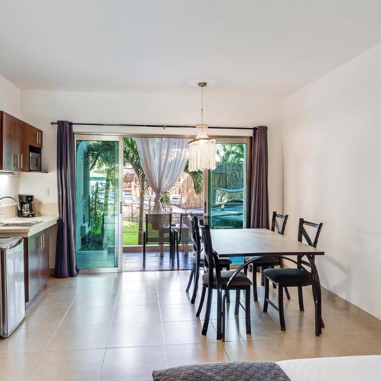 Maia Suites Cozumel - Suite con bañera de hidromasaje - Cama extragrande - 7