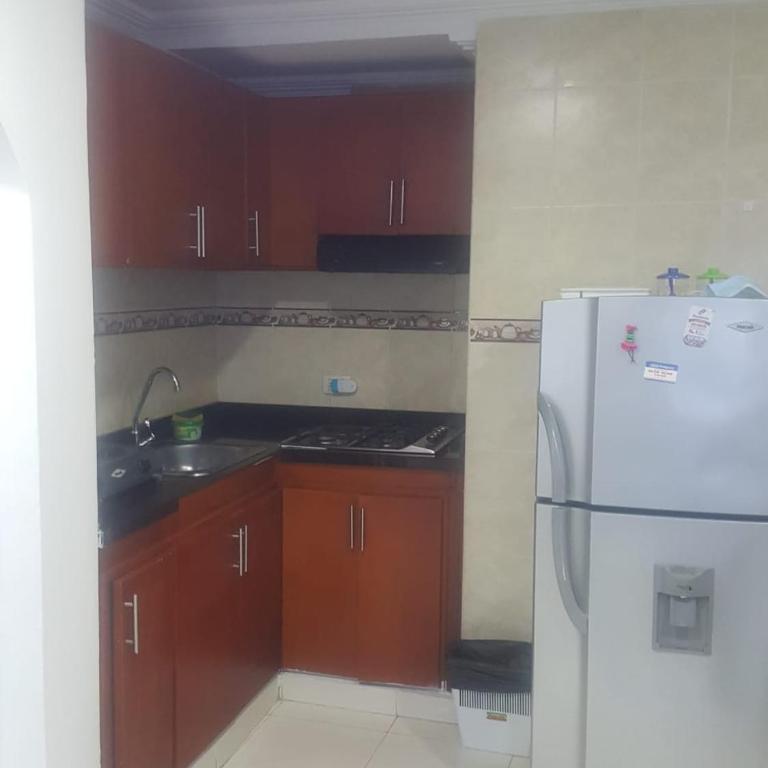 Hermosos Apartamentos Frente a la playa Piso 11 y 14 - Apartment with Balcony - 12