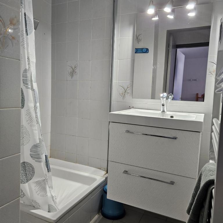 Duplex proche de la plage - 7 pers-Terrasse & Parking - Appartement 2 Chambres - 5