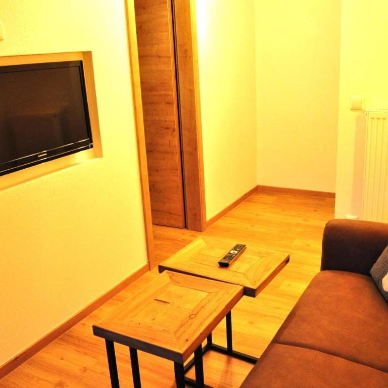 Haus Alpenglühn - Apartment mit 1 Schlafzimmer, Balkon und Bergblick - 8