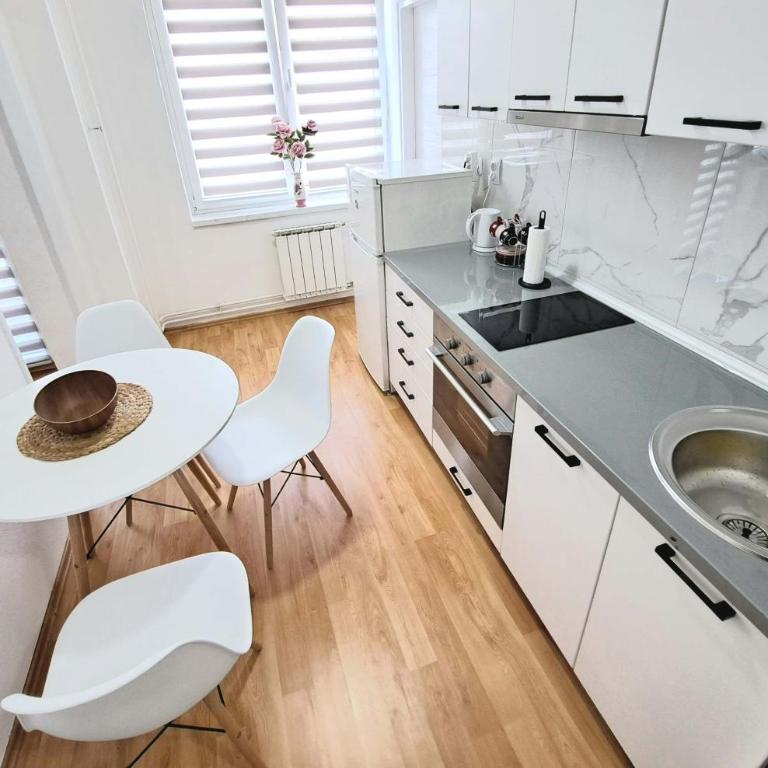 Apartman Skver Tuzla - Apartman sa 1 Spavaćom Sobom - 5