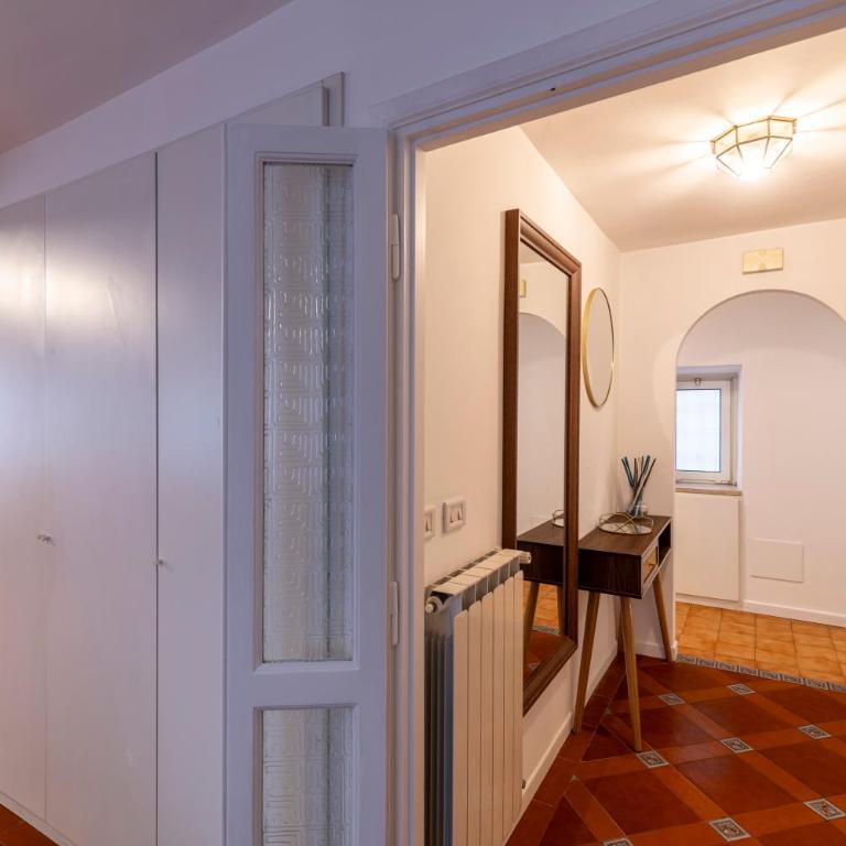 Parlamento Luxury Apartment - Appartamento con 2 Camere da Letto - 21