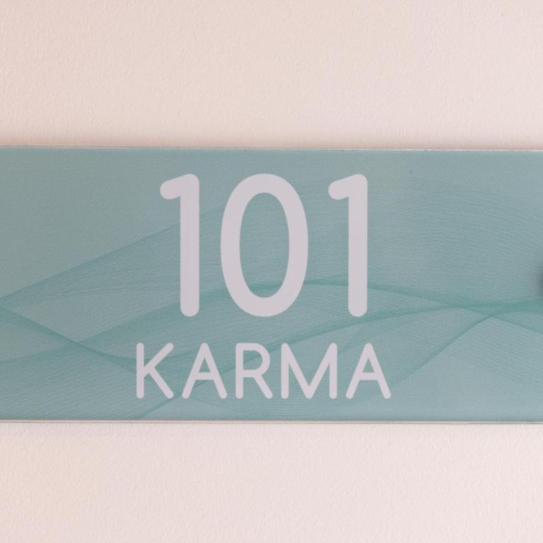 Hostal Altea Karma - Habitación Cuádruple adaptada para personas con discapacidad - 1