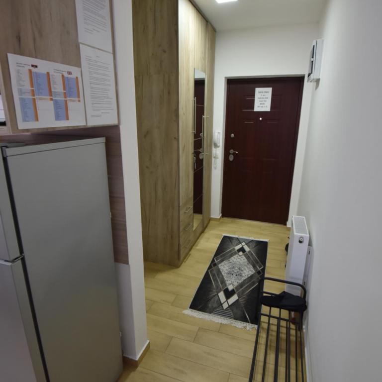Studio 13 - One-Bedroom Apartment - 17