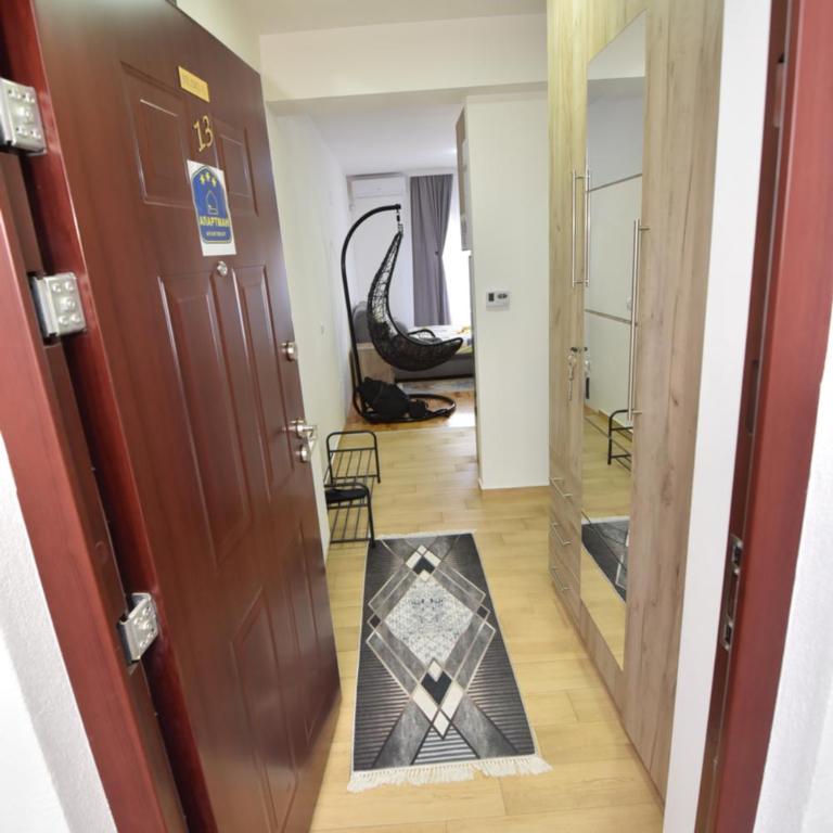 Studio 13 - One-Bedroom Apartment - 39