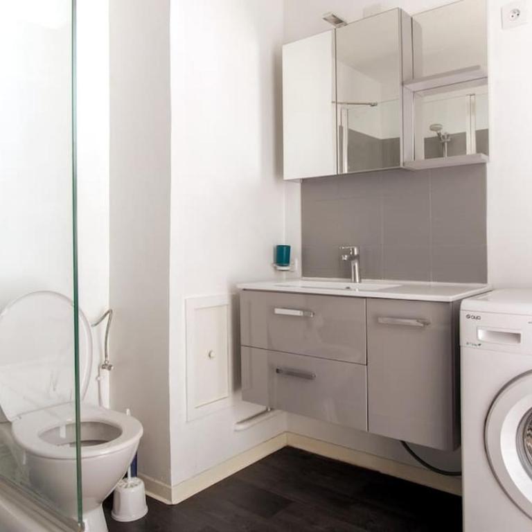 Obernai - Studio agréable avec balcon - Proche gare - Estudio - 8