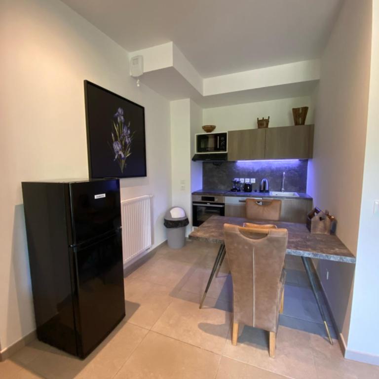 Les Trois Chaufatons - Chalets Boutiques - Apartment mit Terrasse - 5