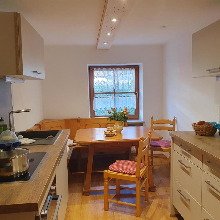 Ferienwohnung Am Erlengrund - Apartment mit Blick auf die Berge - 2