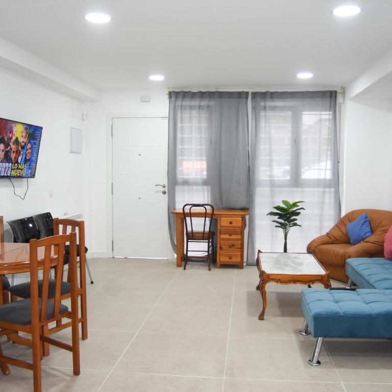 Aparment Almudena - Apartamento de 3 dormitorios - 2