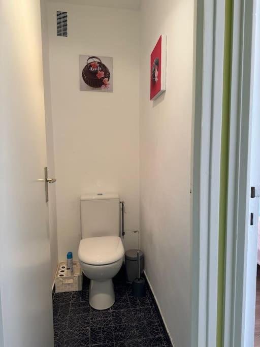 Appartement calme proche de la mer avec parking - Apartamento de 1 dormitorio - 24
