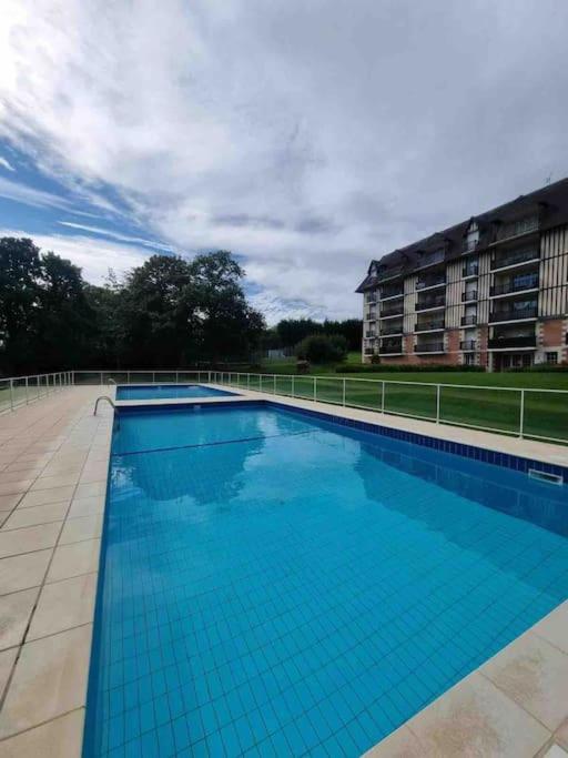 Appartement calme proche de la mer avec parking - Apartamento de 1 dormitorio - 31
