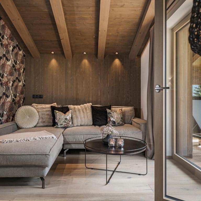 Hotel Bergkristall Zillertal - Adults Only - Suite mit Bergblick - 10