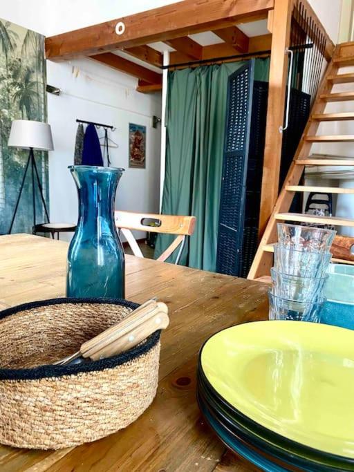 Duplex Arago au coeur de Sète, comme une petite maison - Apartamento de 3 dormitorios - 40