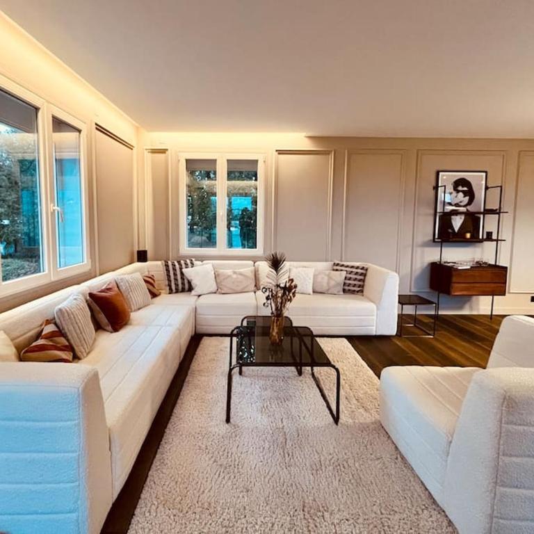 Villa sur le toit, duplex, 5 pièces 160m2, piscine - Appartement - 7