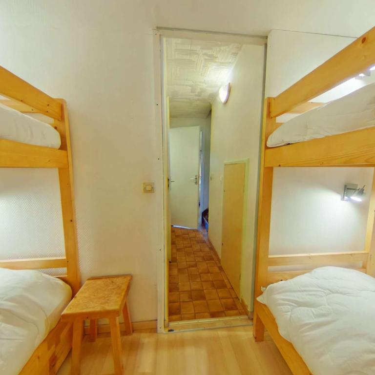 Charmant Duplex 3 Pièces, 8 Pers, Proche Centre & Commerces - Two-Bedroom Apartment - 12