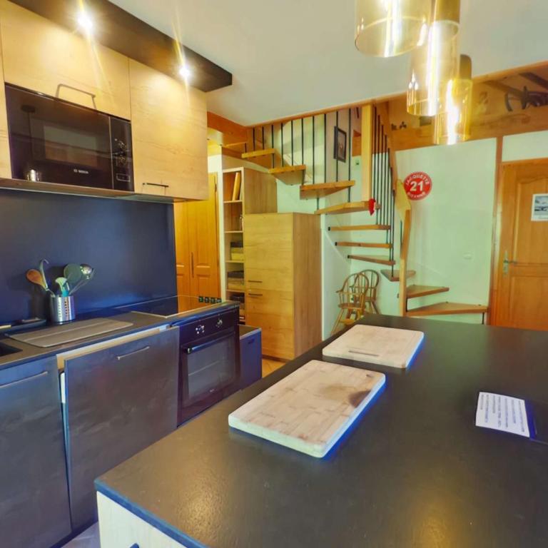 Duplex 5 Pièces avec Piscine et Parking - 10 Pers. Les Saisies - Appartement 4 Chambres - 17