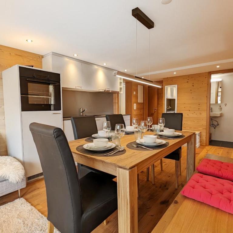 Imhof Alpine B&B Apartments - Apartment mit 3 Schlafzimmern und Bergblick - 2