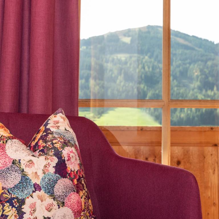 Gästehaus Larch - Doppelzimmer mit Balkon - 2