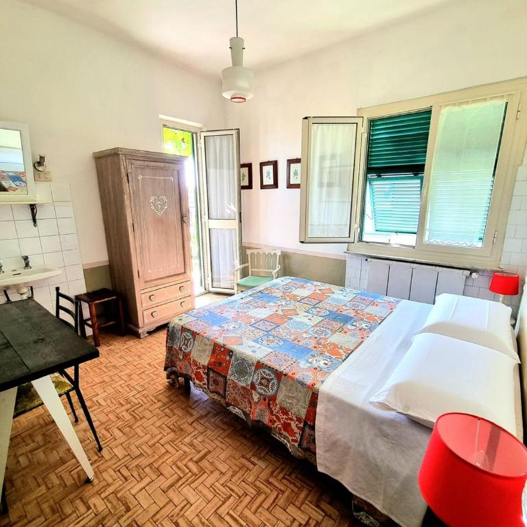 Casa Cambini - Camera Matrimoniale con Bagno Privato Esterno - 2