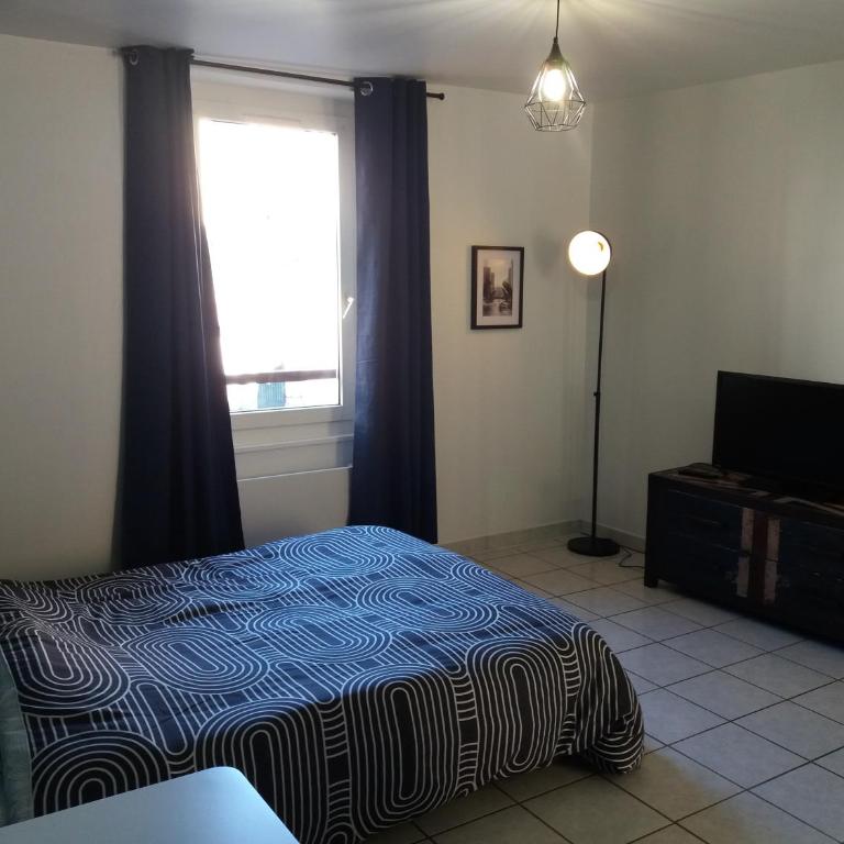 Joli studio - cœur St Marcellin - Appartement 1 Chambre - 9