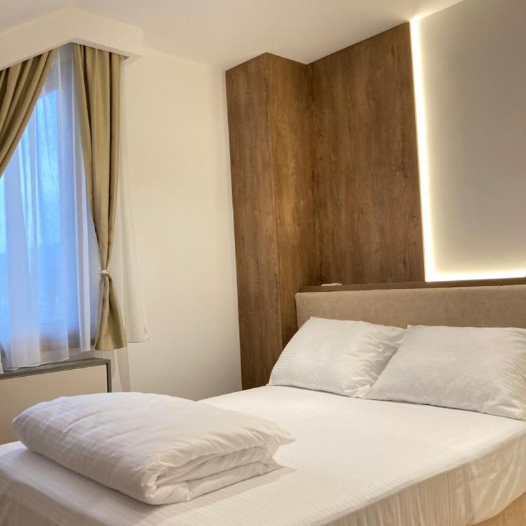 Villa Selzo lux - Three-Bedroom Villa - 9