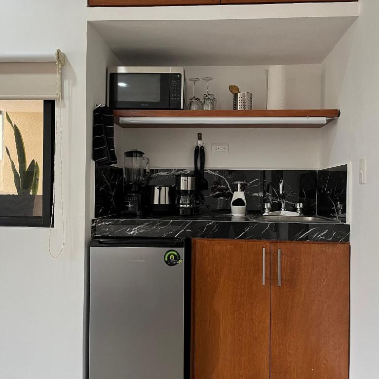 Modern Studio close to 5th av fast WIFI - Studio Apartment - 8
