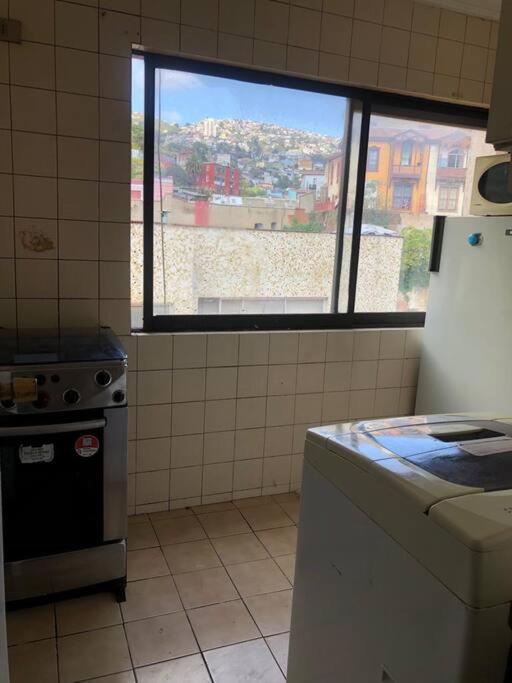 Departamento con vista juegos artificiales Valparaíso - Three-Bedroom Apartment - 12