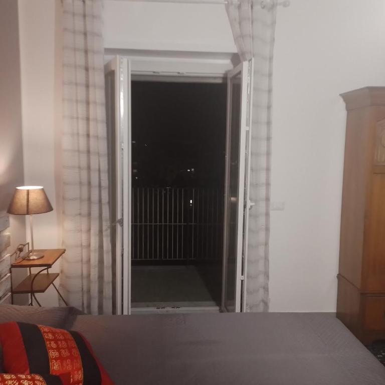 Urban cosy rooms - Chambre Double avec Salle de Bains Privative Extérieure - 18