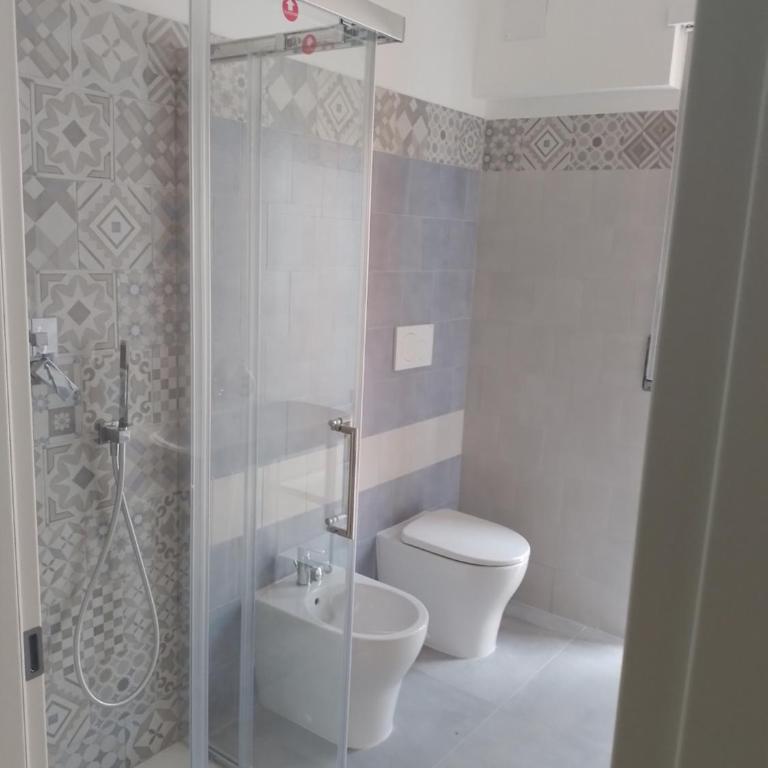 Urban cosy rooms - Chambre Double avec Salle de Bains Privative Extérieure - 23