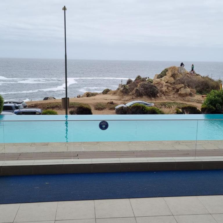 Exclusivo Departamento Con Con Primera Linea - Apartamento de 2 dormitorios - 4