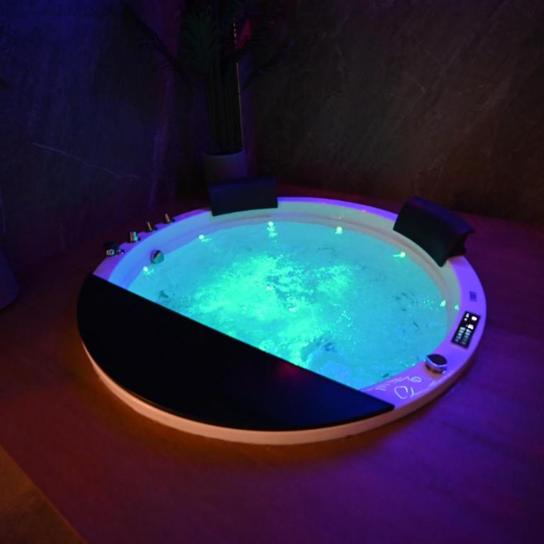 Suite Cavour Exclusive House Private Luxury SPA - Casa con 1 Camera da Letto - 4