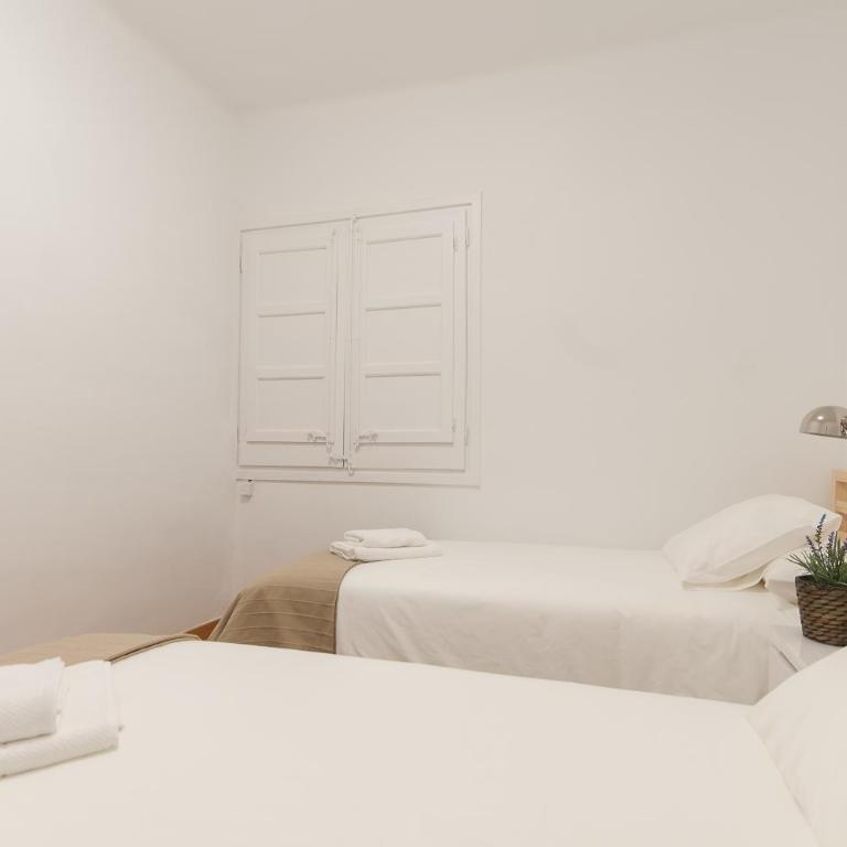 Weflating Ramblas - Two-Bedroom Apartment - Fontanella 13 - 45