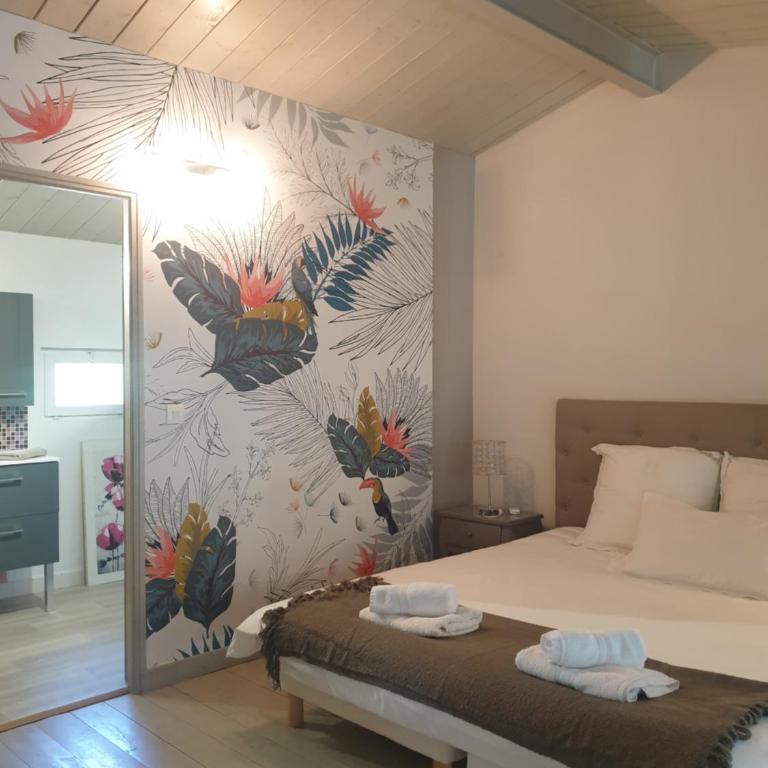 La Villa Michèle, domaine sur les hauteurs de Pézenas - Maison 3 Chambres - 2