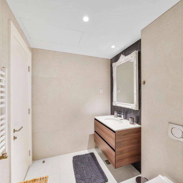 BW Royal Dream - One-Bedroom Apartment - 21