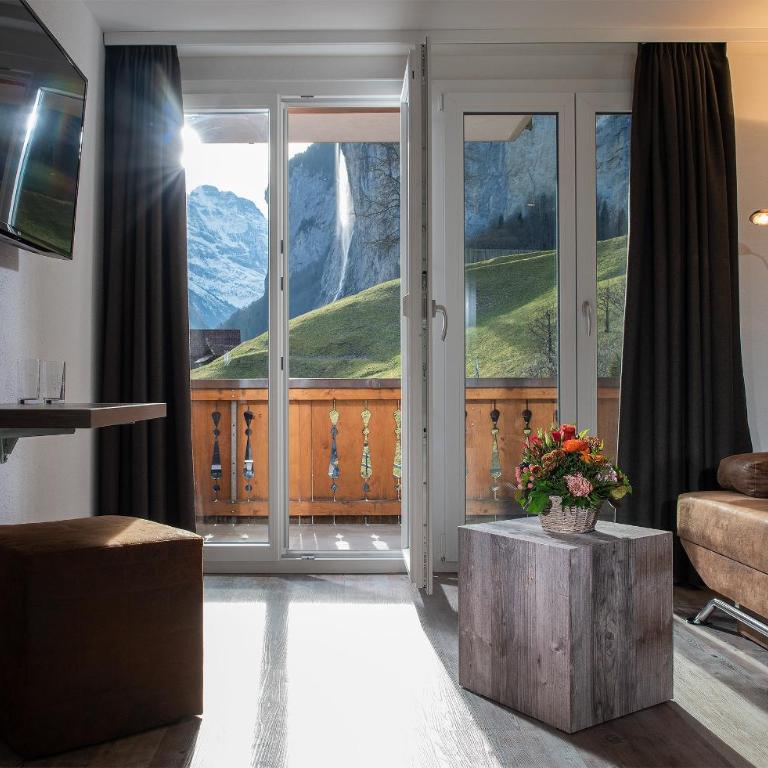 Hotel Silberhorn - Doppelzimmer - Nebengebäude - 4