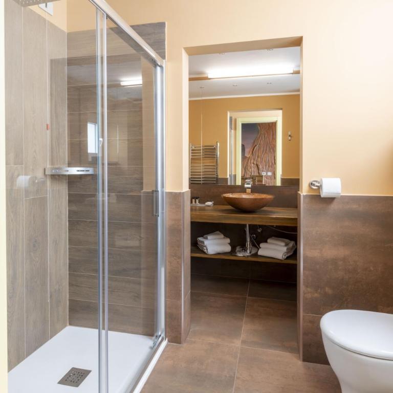 Suite Dreams Montecatini - Camera Matrimoniale Deluxe con Vasca - 7