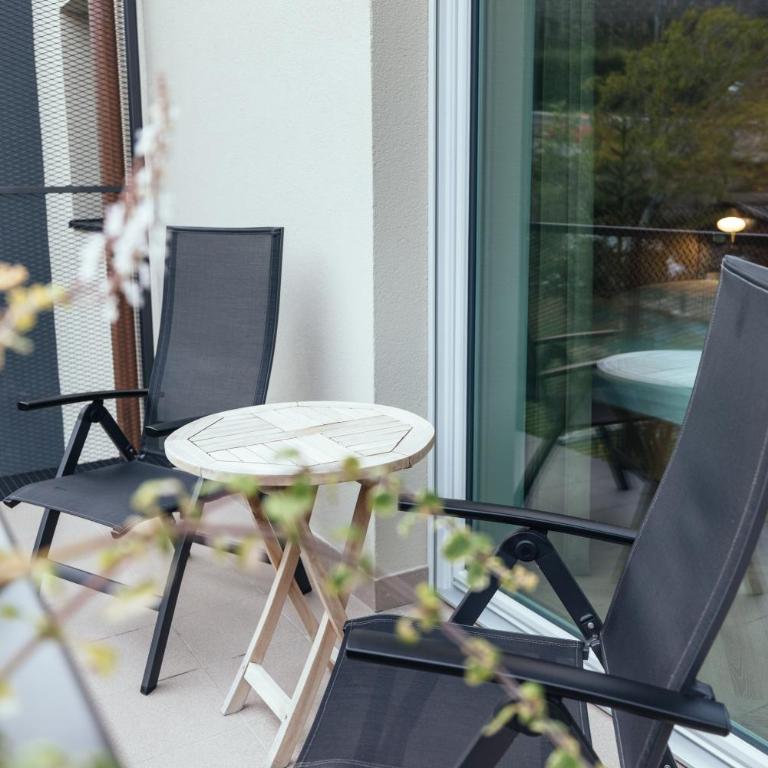 Hilburger Hotel - Camera Matrimoniale con Balcone - 4