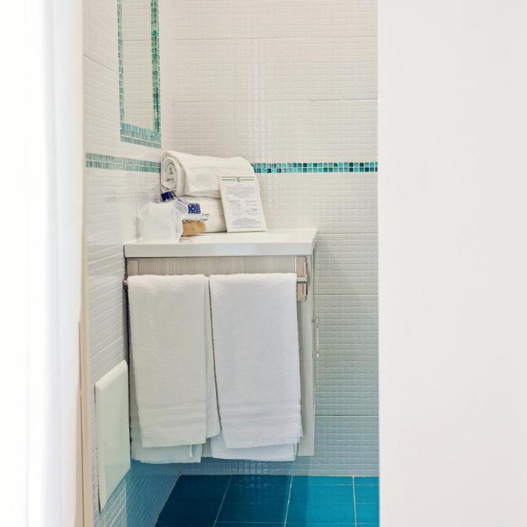 U259 B&b - Camera Matrimoniale con Bagno Privato - 17